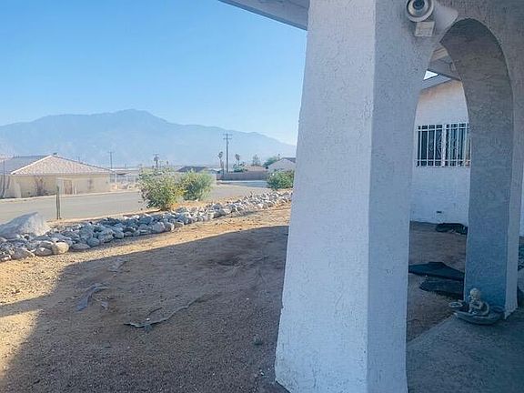 2nd image of 10485 Cactus Dr