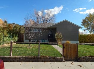 902 Turner Ave, Shelby, MT 59474