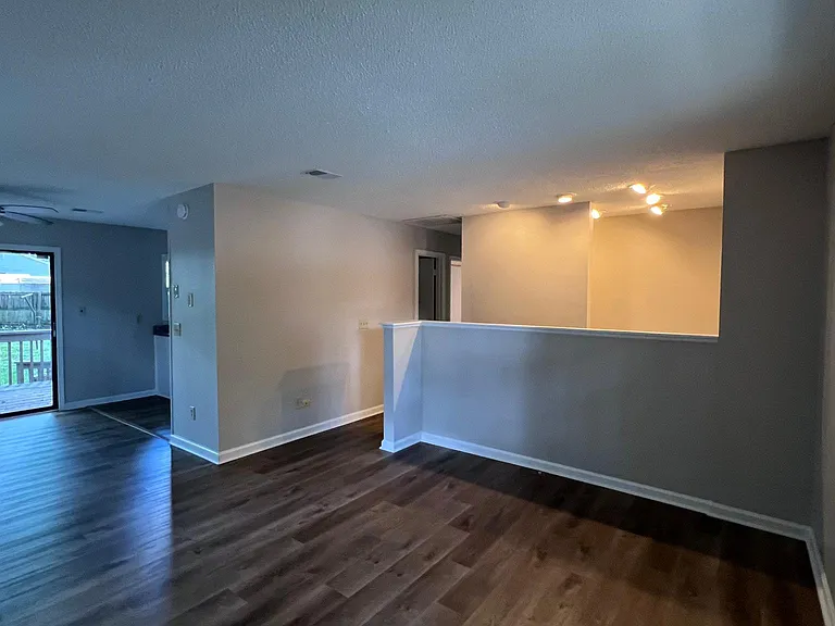 4795 Pennoak Rd — Photo 9