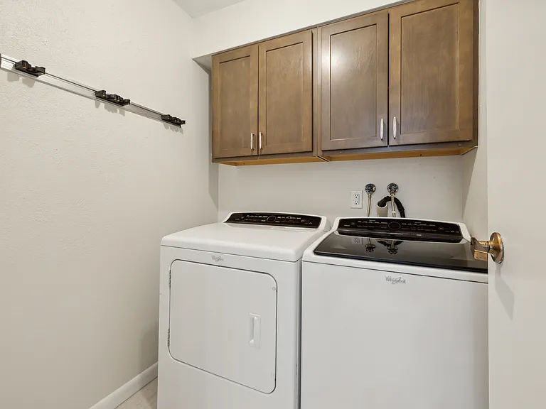 1050 S Monaco Pkwy #84 — Photo 10