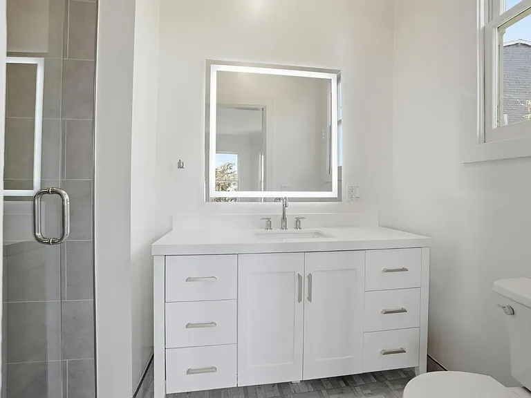 172 Bella Vista Ave #A — Photo 54