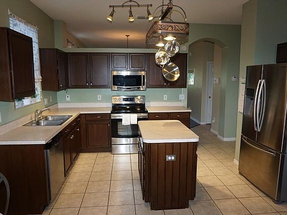 5th image of 1424 Royal Saint George Dr