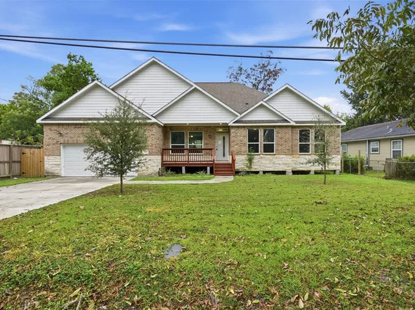 2332 Margaret St, Houston, TX 77093