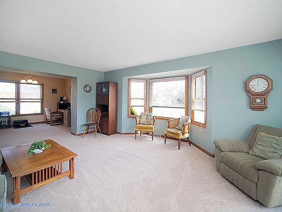 4th image of 201 Buckingham Dr