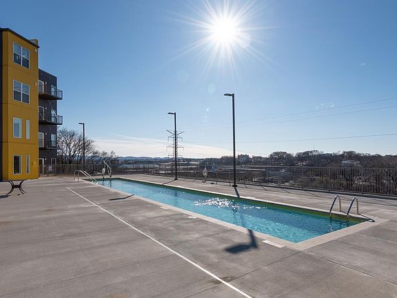 4th image of 400 Herron Dr APT 107