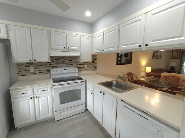 1108 Bahama Bend #B2, Coconut Creek, FL 33066
