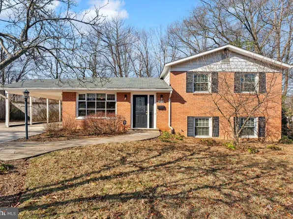 6912 Lyle St, Lanham, MD 20706