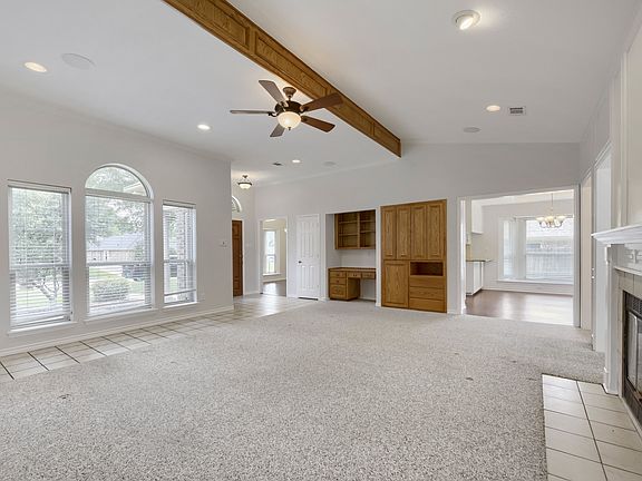 3rd image of 11 Kim Ct