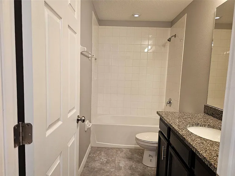 10548 Salt Grove St — Photo 15