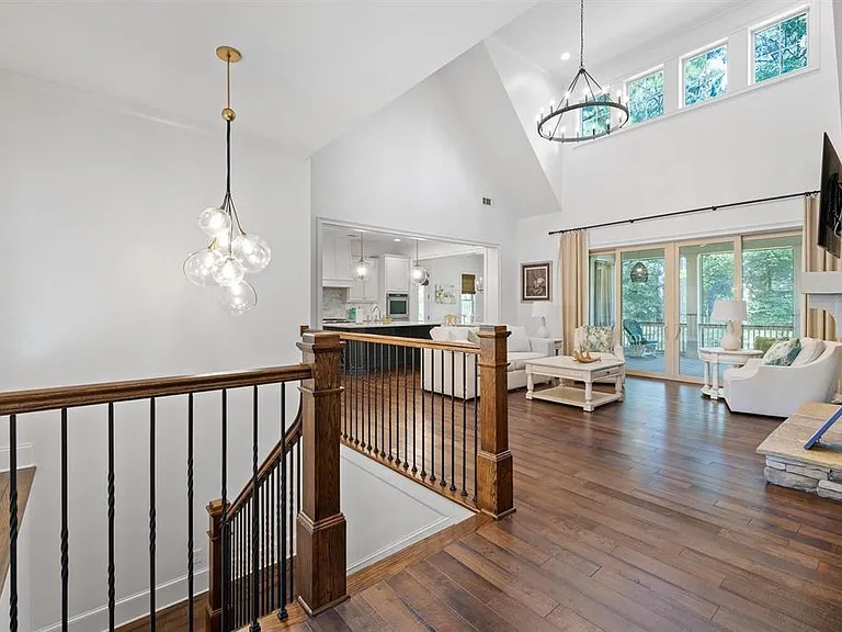 1020 Bridle Bit Ln — Photo 10