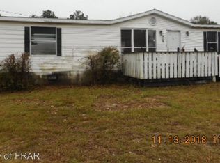 640 Sandy Grove Rd, Lumber Bridge, NC 28357