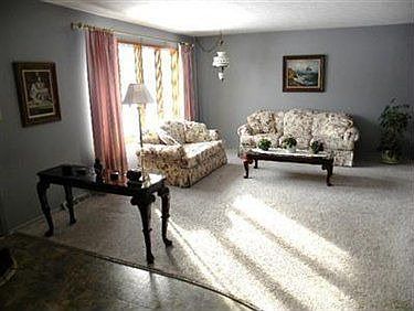 4th image of 25904 Byron Dr