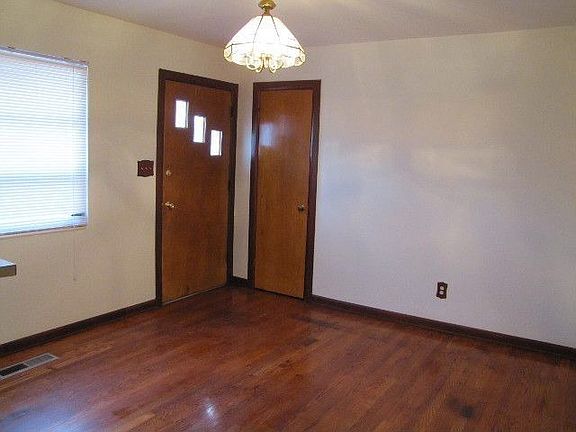 Dining / Living Room