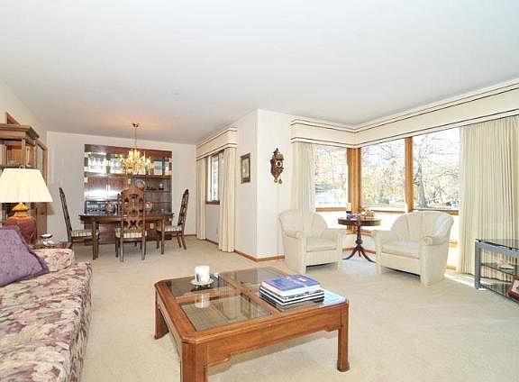 3rd image of 12147 W Belmar Dr