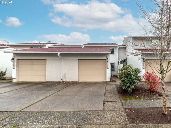 3242 NE 29th St, Gresham, OR 97030