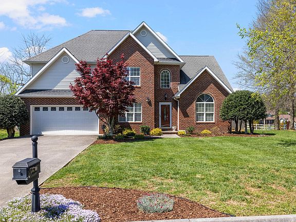 2nd image of 102 Ridgeview Meadows Dr