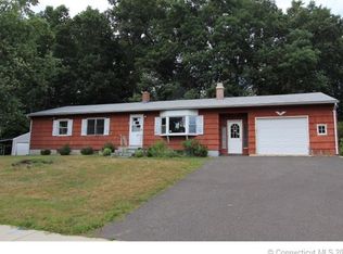 326 Reed Ave, Windsor Locks, CT 06096