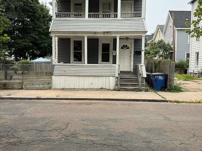 46 Liberty St #1 — Photo 24