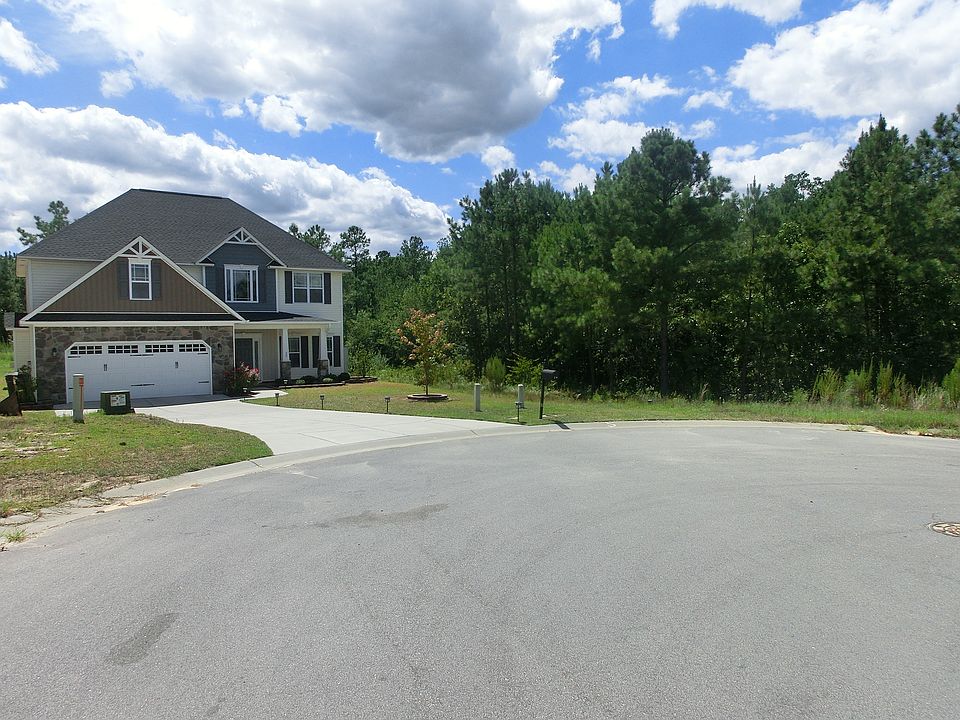 2nd image of 29 Hazel Oak Ct