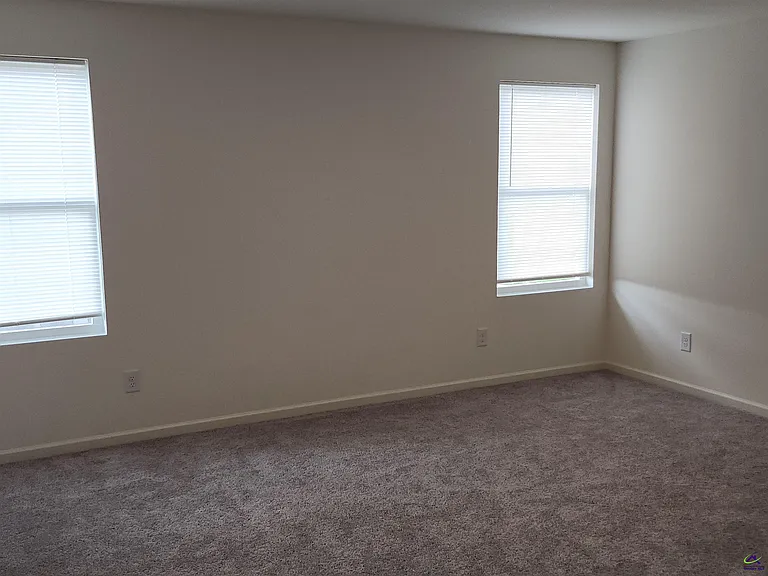 410 Cannon Point Dr — Photo 9