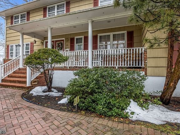 5th image of 155 Meadow Rd