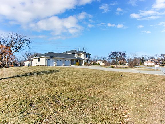 3rd image of 198 Canvasback Ln