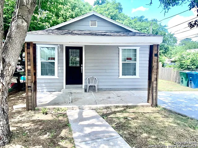 3237 Colima St — Photo 3