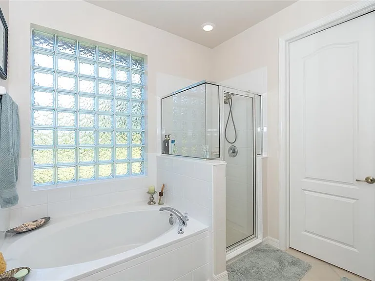 431 Albatross Rd — Photo 22