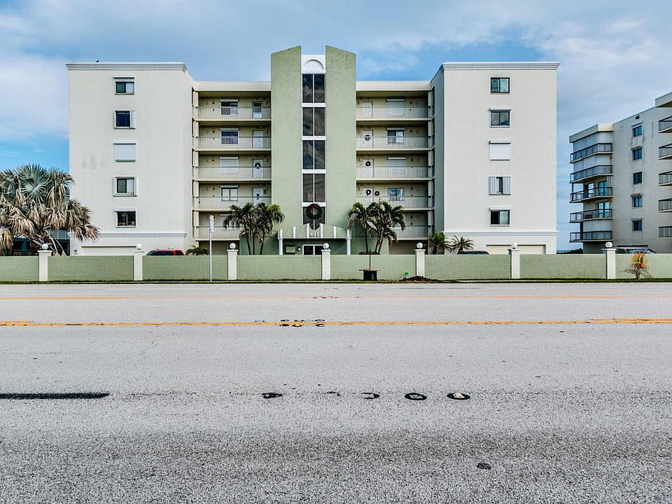 1st image of 401 Highway A1a APT 123