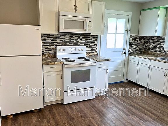 4th image of 716 N Meridian St