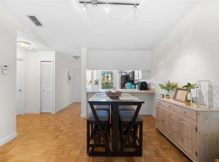 1933 Courtyard WAY #D202, NAPLES, FL 34112