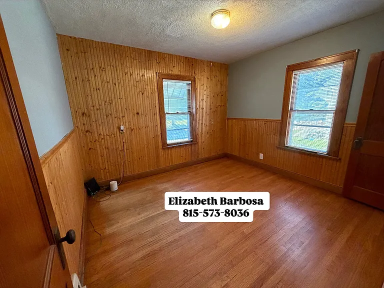 820 S 6th Ave — Photo 6
