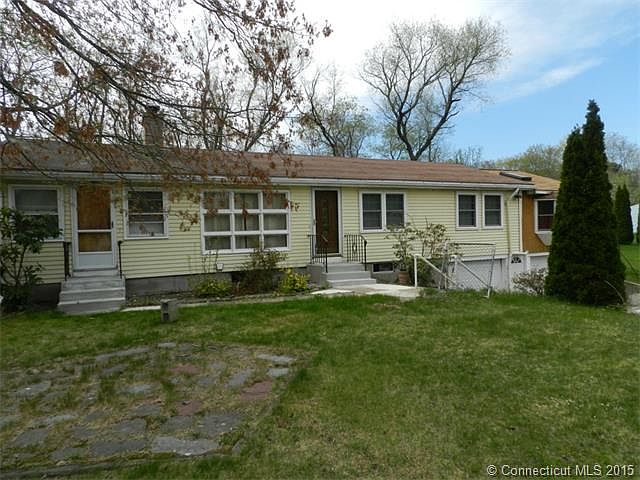 2nd image of 700 Dart Hill Rd