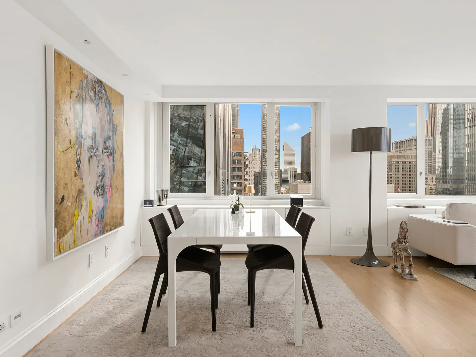 322 West 57th Street — Photo 4