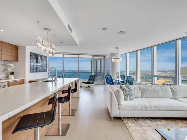 888 W E St #2401, San Diego, CA 92101
