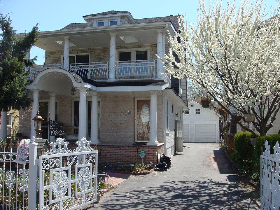 1st image of 19824 Carpenter Ave