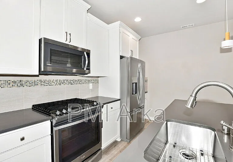 7423 Better Way SE #105 — Photo 6