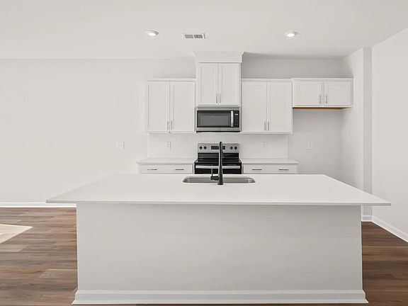 The Lennox A Kitchen