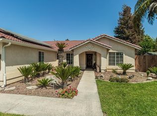 3042 Love St, Selma, CA 93662