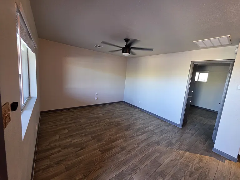 455 E Junction St #4 — Photo 7