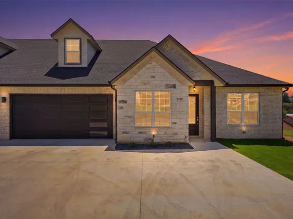 5126 Country Club Dr, Granbury, TX 76049