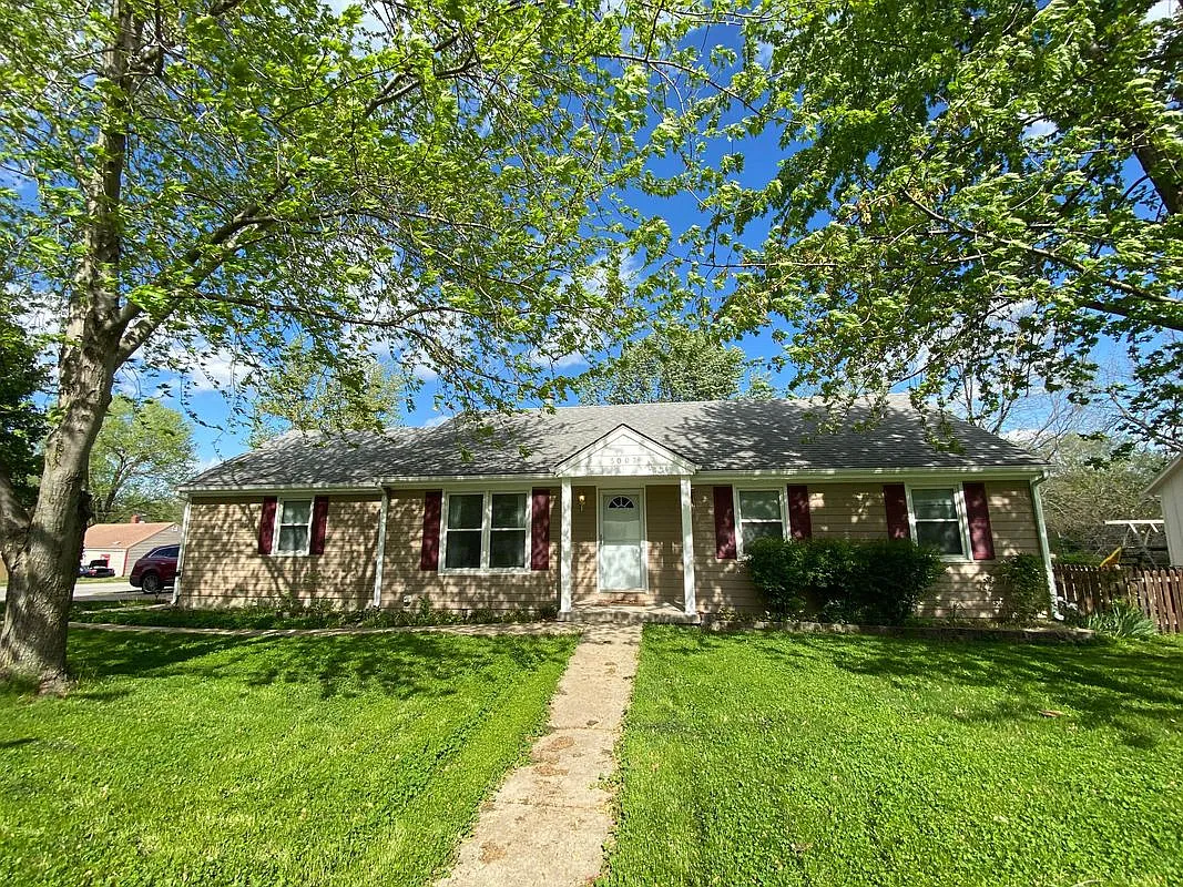 3 bed, 2.0 bath, 1092 sqft, $3,503 — Photo 1
