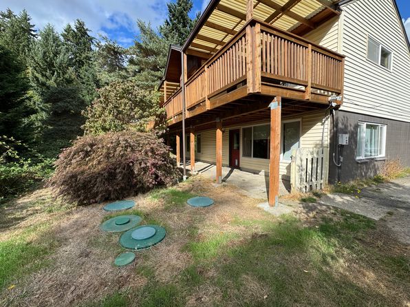 1711 Dora Ave NW #1/2
