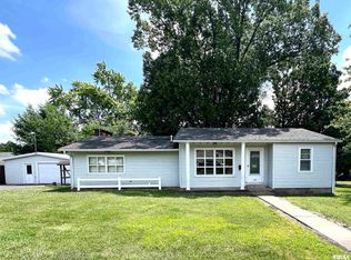 110 S High St, Carterville, IL 62918