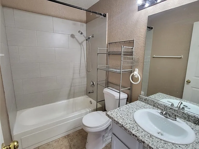 5044 S Rainbow Blvd #206 — Photo 11