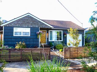 1135 NE 13th St, McMinnville, OR 97128