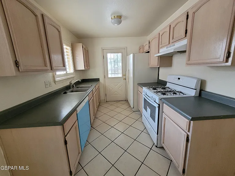 3457 Carlos Moran Ct — Photo 19