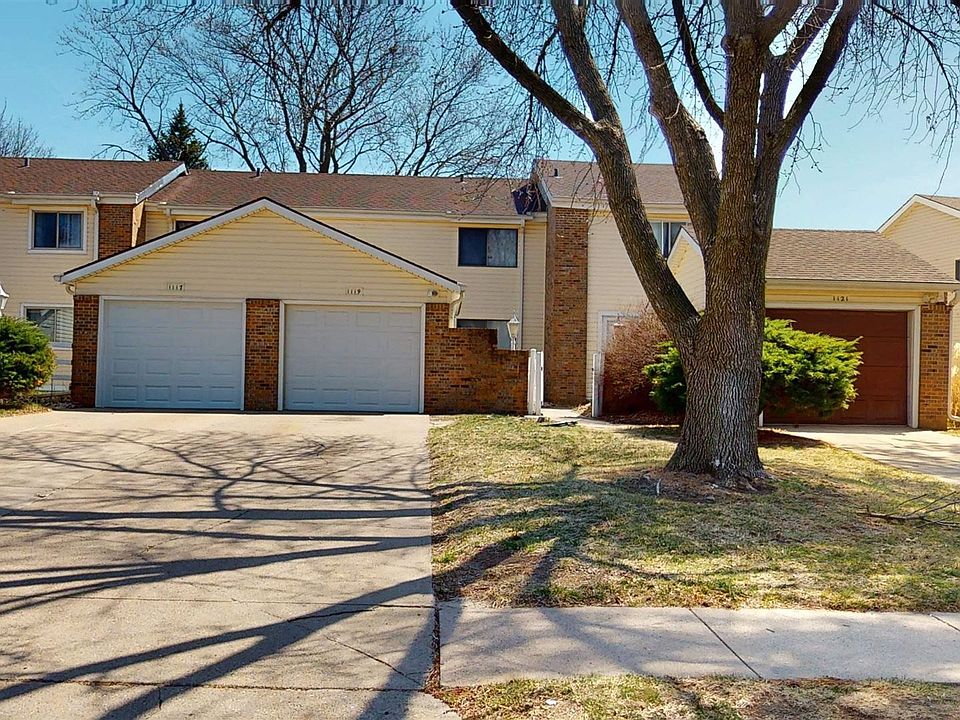 1st image of 1119 Willow Ave