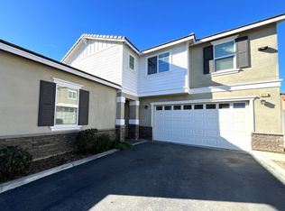 877 W Tullock St, Bloomington, CA 92316