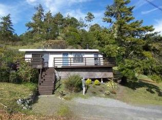 30098 Derusos Rd, Jenner, CA 95450